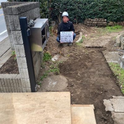 狭小スペースでの浄化槽転換工事画像